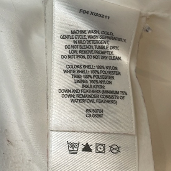 Columbia White down jacket 18/20 youth gently used - Picture 3 of 6